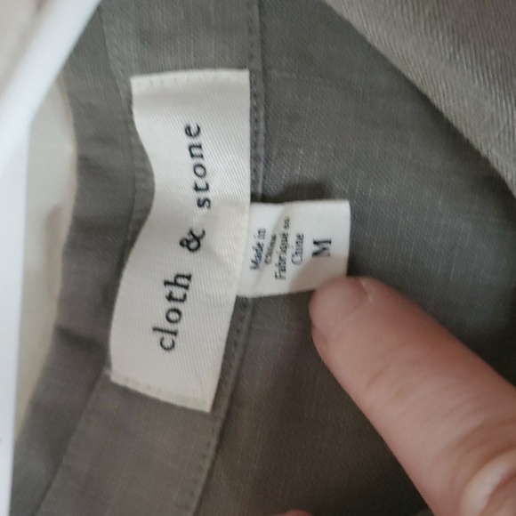 Cloth & Stone Linen Button Down Collared Blouse Top Size Medium Sage Green - Picture 3 of 10